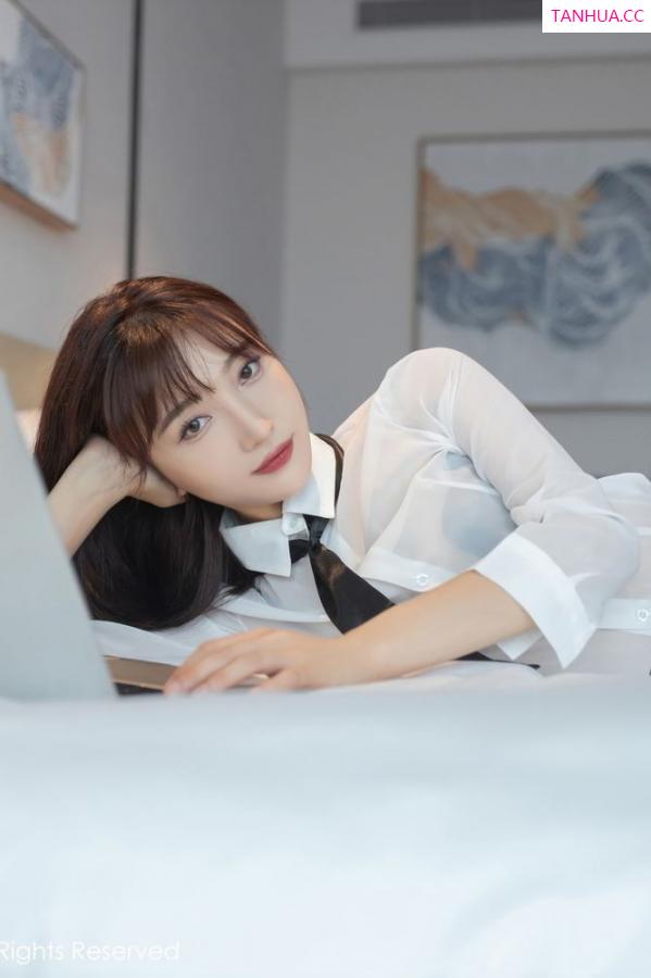 陆萱萱  女神总裁陆萱萱 双人房的故事第18张图片
